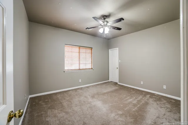 $2,400 | 7 Brentcove, San Antonio, TX 78254