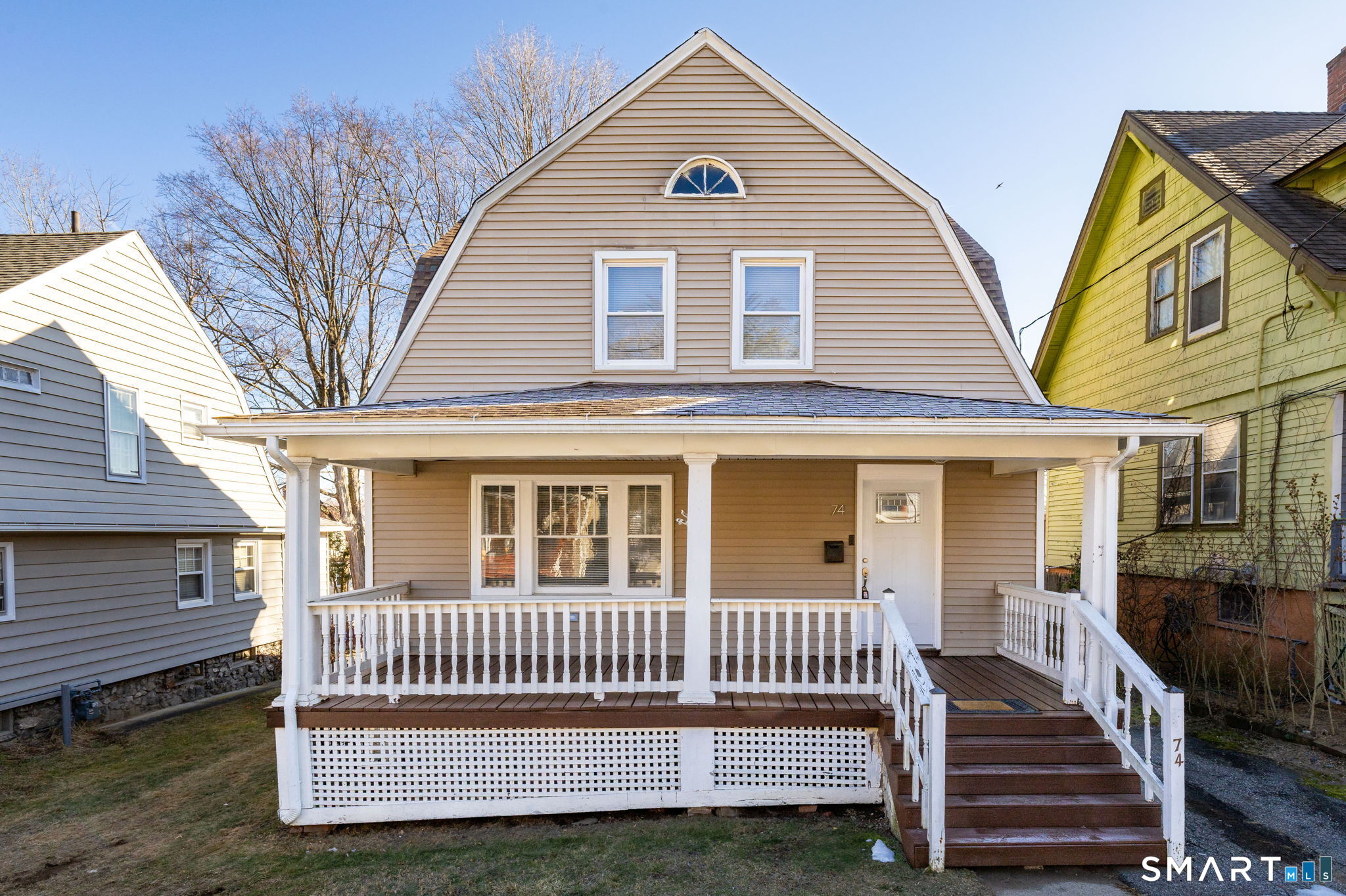 74 Pierpont Street Waterbury, CT 06708 - Photo 2 of 38