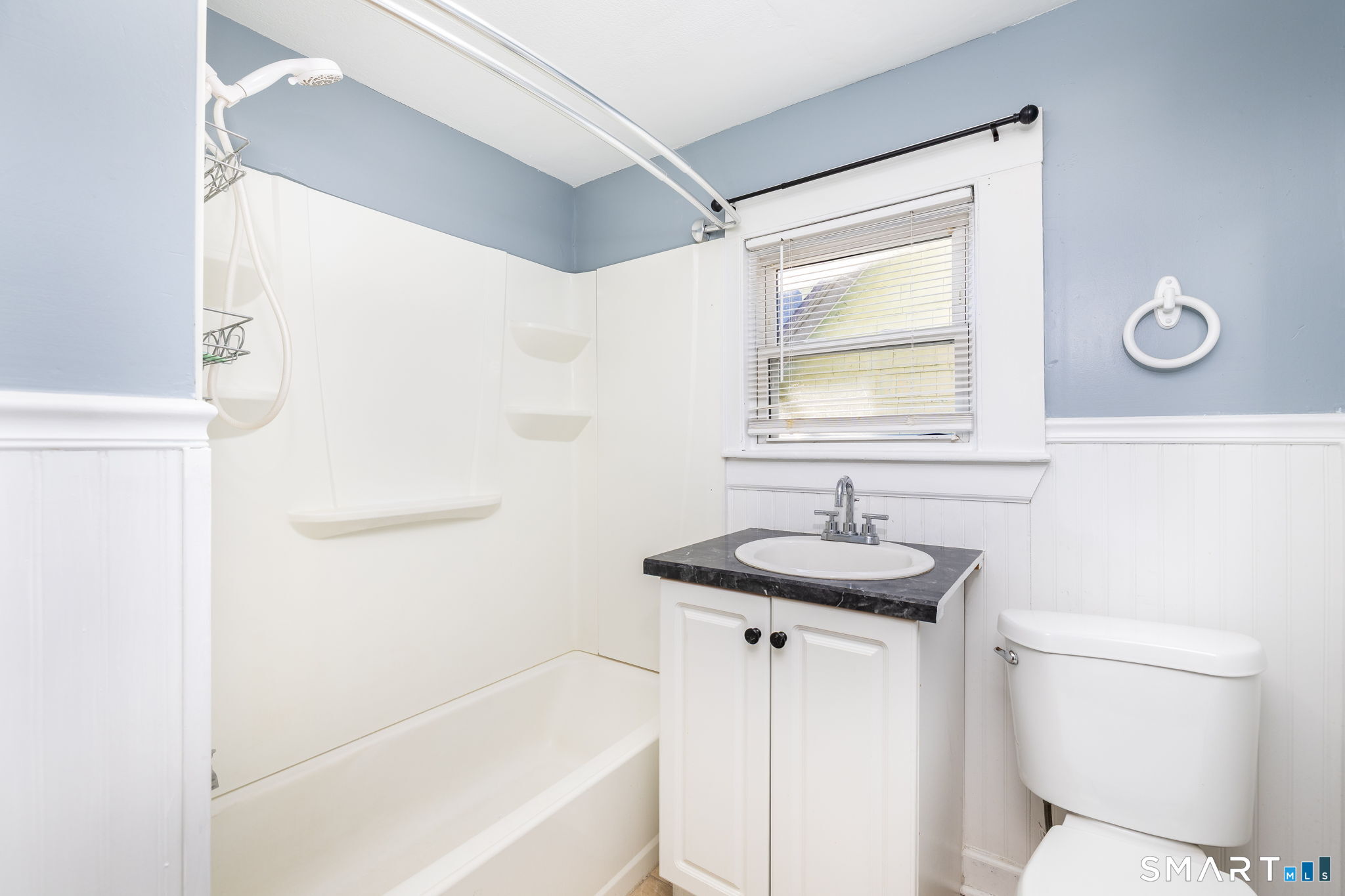 74 Pierpont Street Waterbury, CT 06708 - Photo 26 of 38 2nd floor - full bath