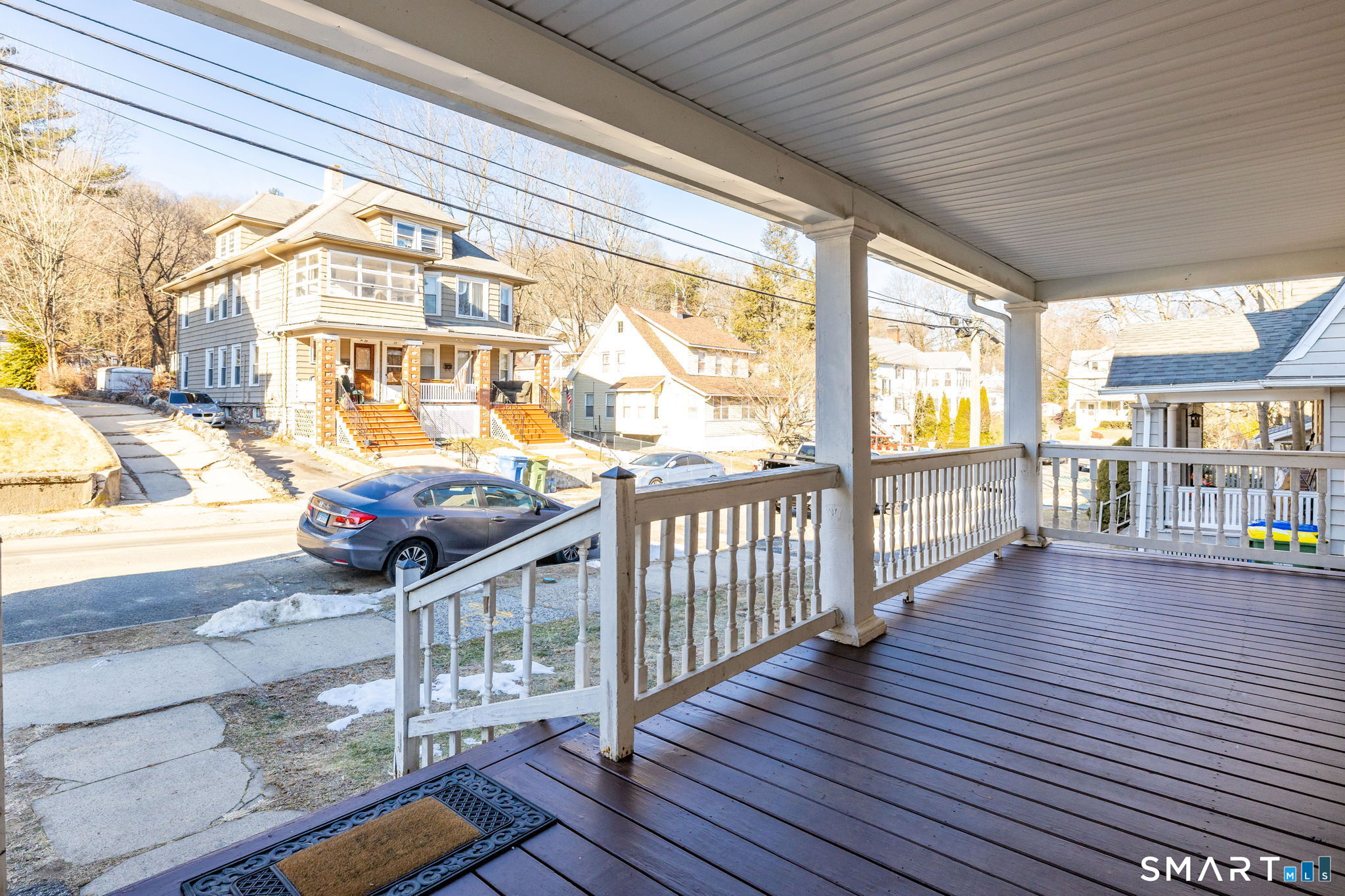 74 Pierpont Street Waterbury, CT 06708 - Photo 4 of 38