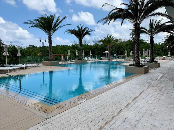 $4,150 | 16385 Biscayne Boulevard, Unit 1104, North Miami Beach, FL 33160