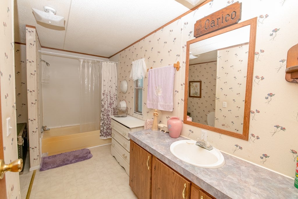 752 Stevens Creek Road Fries, VA 24330 - Photo 29 of 37 Gallery Image 29