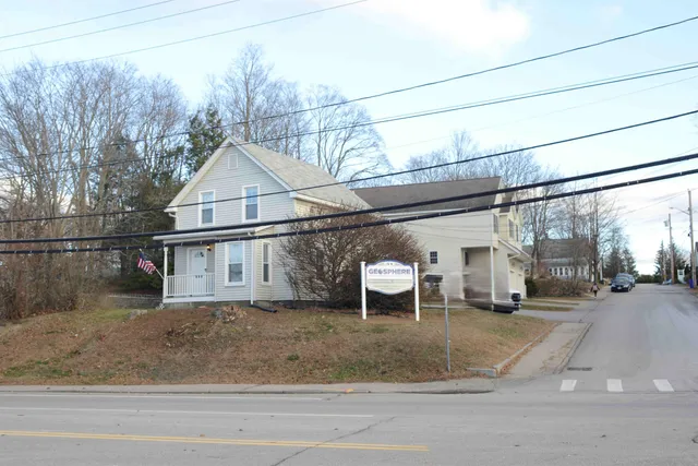 $715,000 | 51 Portsmouth Avenue, Exeter, NH 03833