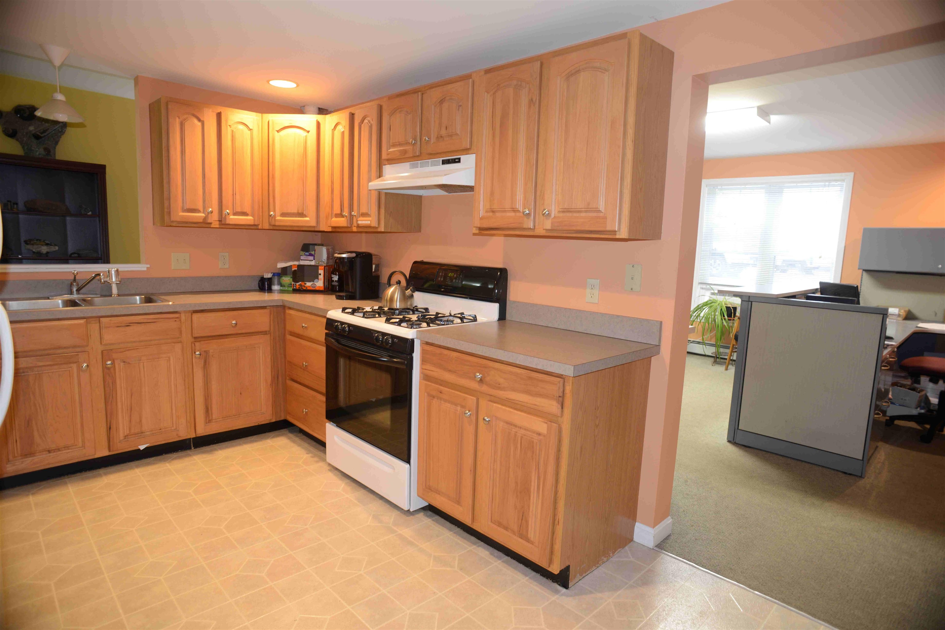 51 Portsmouth Avenue Exeter, NH 03833 - Photo 16 of 34