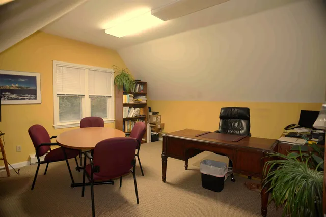 $715,000 | 51 Portsmouth Avenue, Exeter, NH 03833