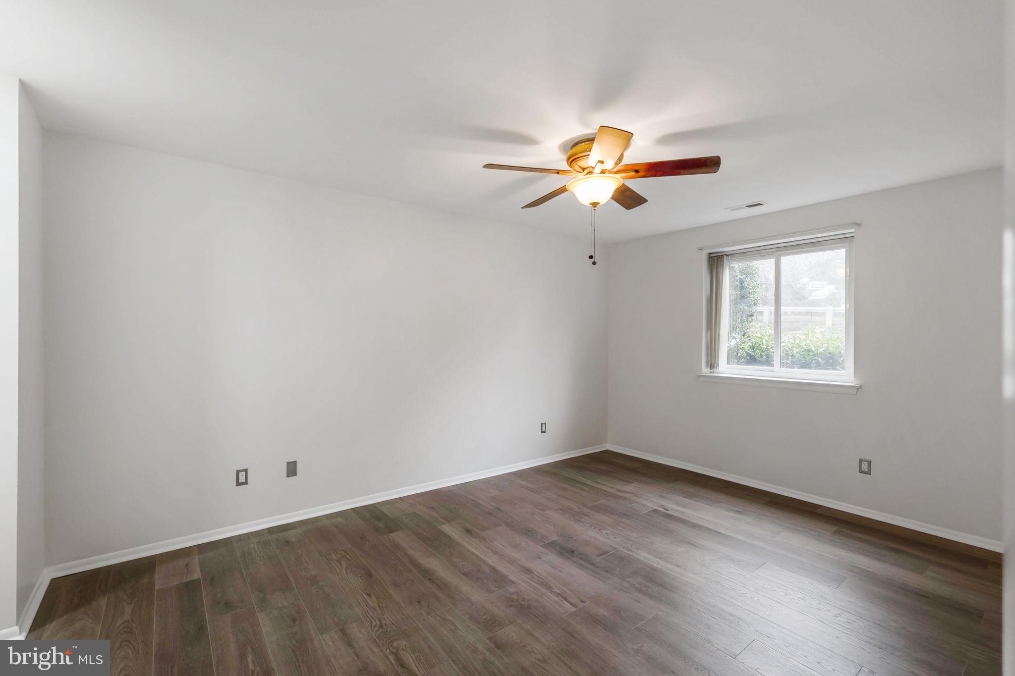 1104 Lisadale Circle, Unit 1D Baltimore, MD 21228 - Photo 16 of 35 Primary Bedroom