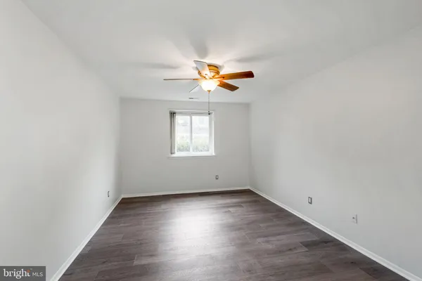 $227,500 | 1104 Lisadale Circle, Unit 1D, Baltimore, MD 21228