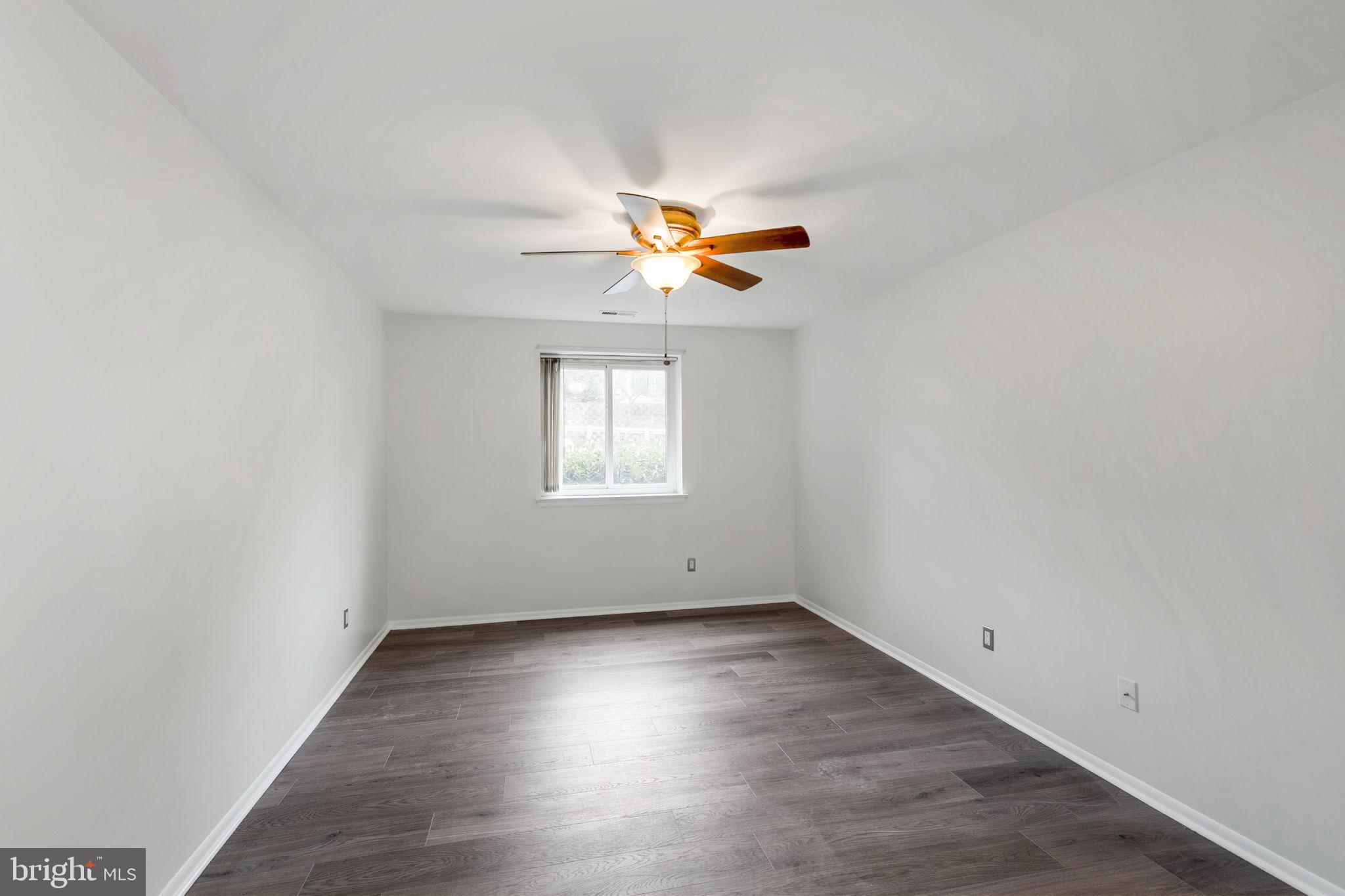 1104 Lisadale Circle, Unit 1D Baltimore, MD 21228 - Photo 17 of 35 Primary Bedroom