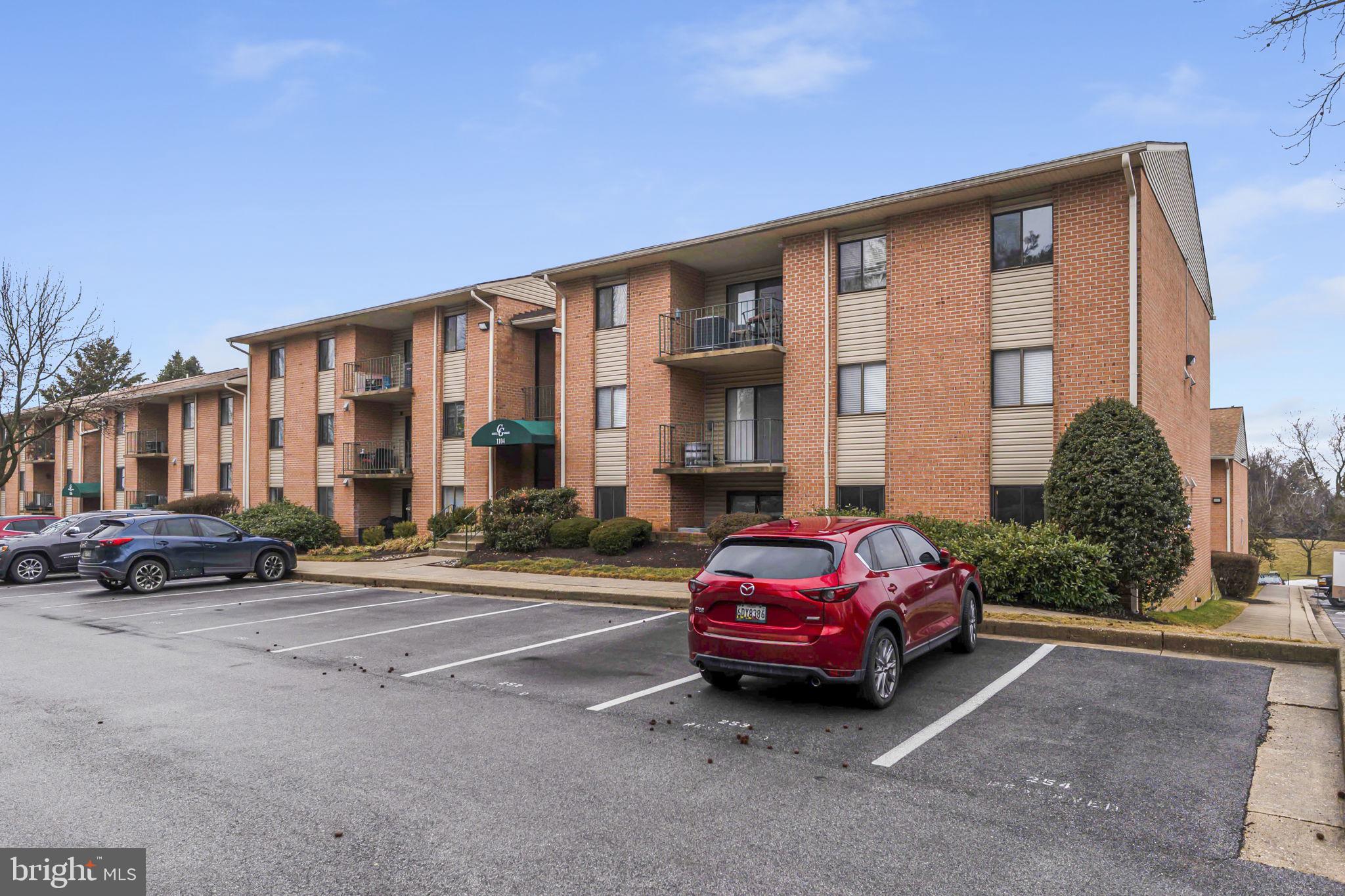 1104 Lisadale Circle, Unit 1D Baltimore, MD 21228 - Photo 33 of 35