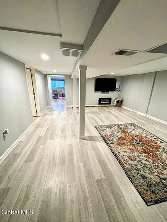 $2,500 | 79 A Wertman Lane, Unit A, Colonie, NY 12205