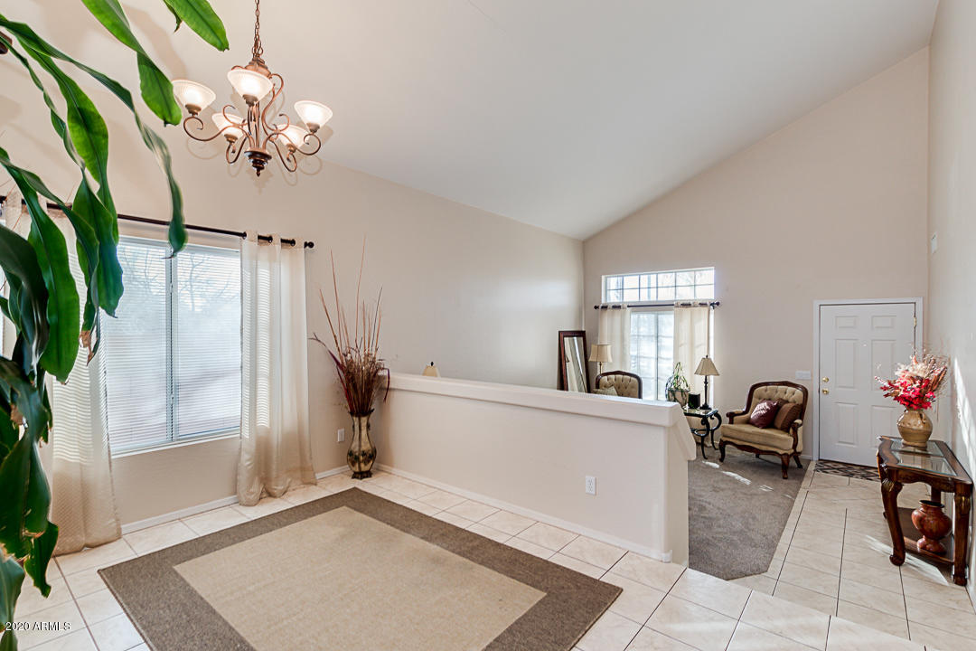 15724 West Redfield Road Surprise, AZ 85379 - Photo 5 of 24 07-Redfield