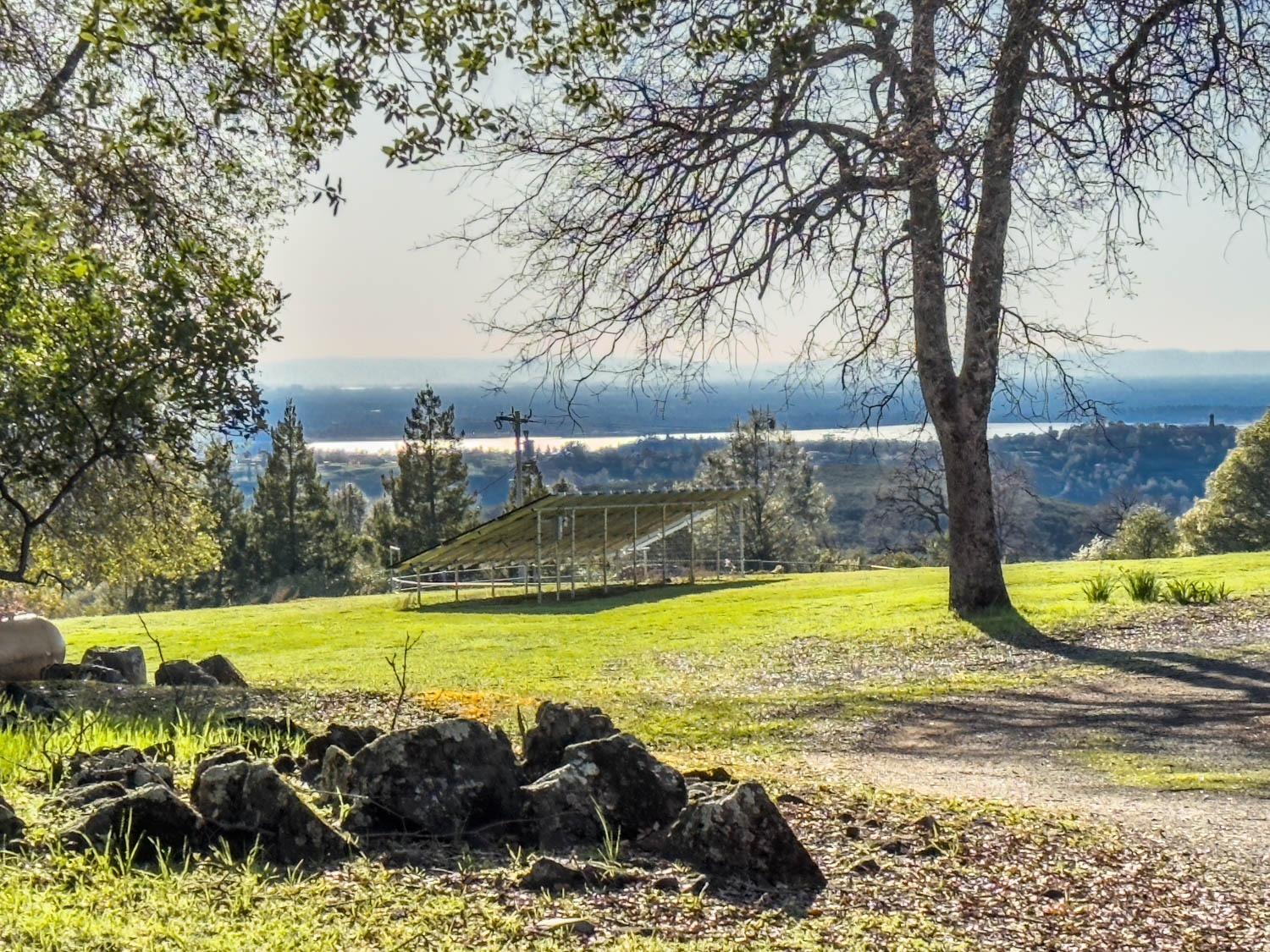 2661 Mountain Oak Lane Rescue, CA 95672 - Photo 15 of 88