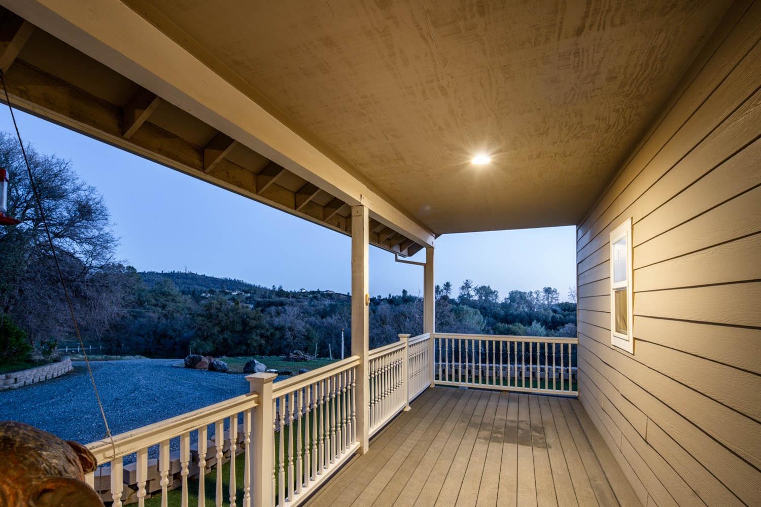 2661 Mountain Oak Lane Rescue, CA 95672 - Photo 17 of 88