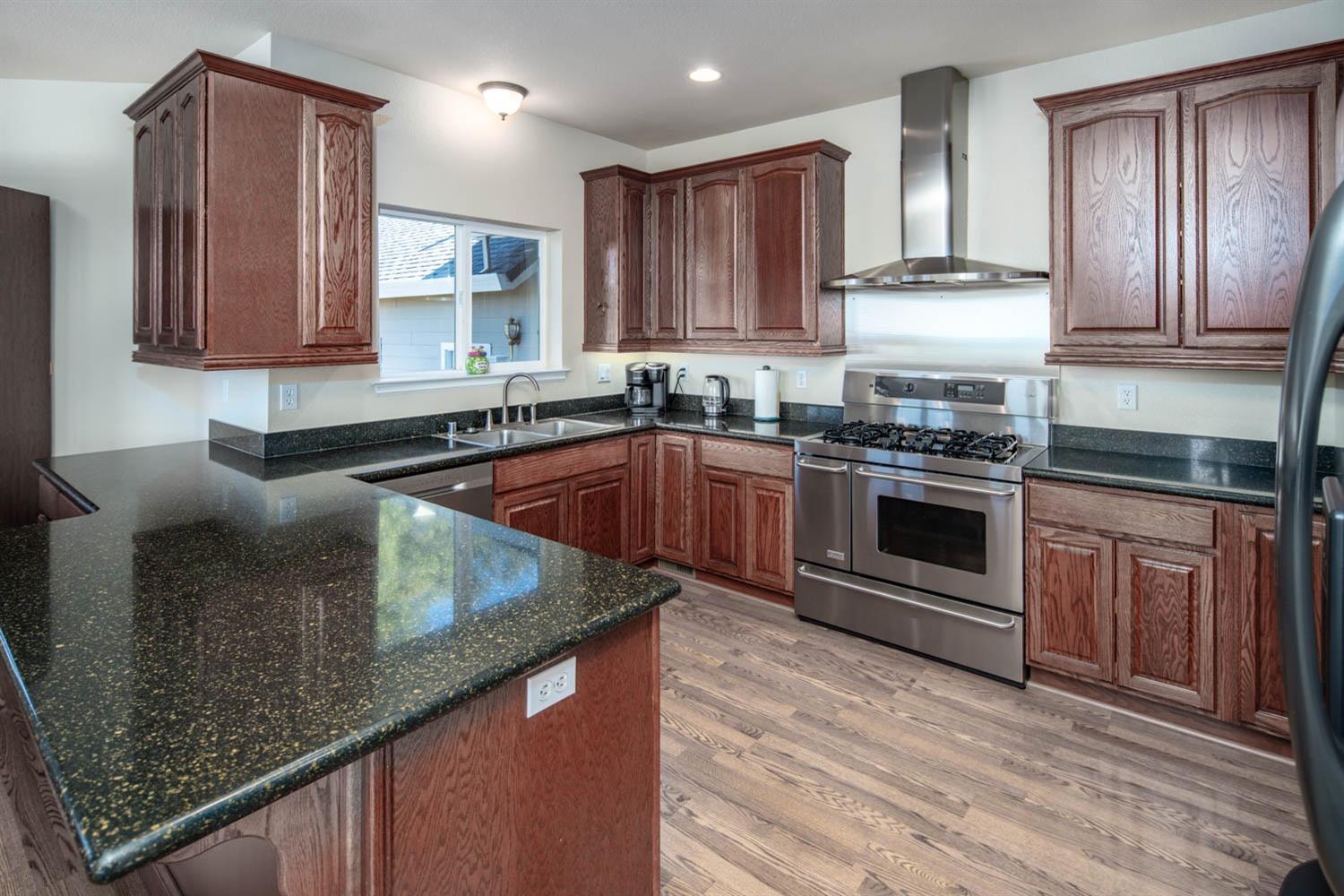 2661 Mountain Oak Lane Rescue, CA 95672 - Photo 20 of 88