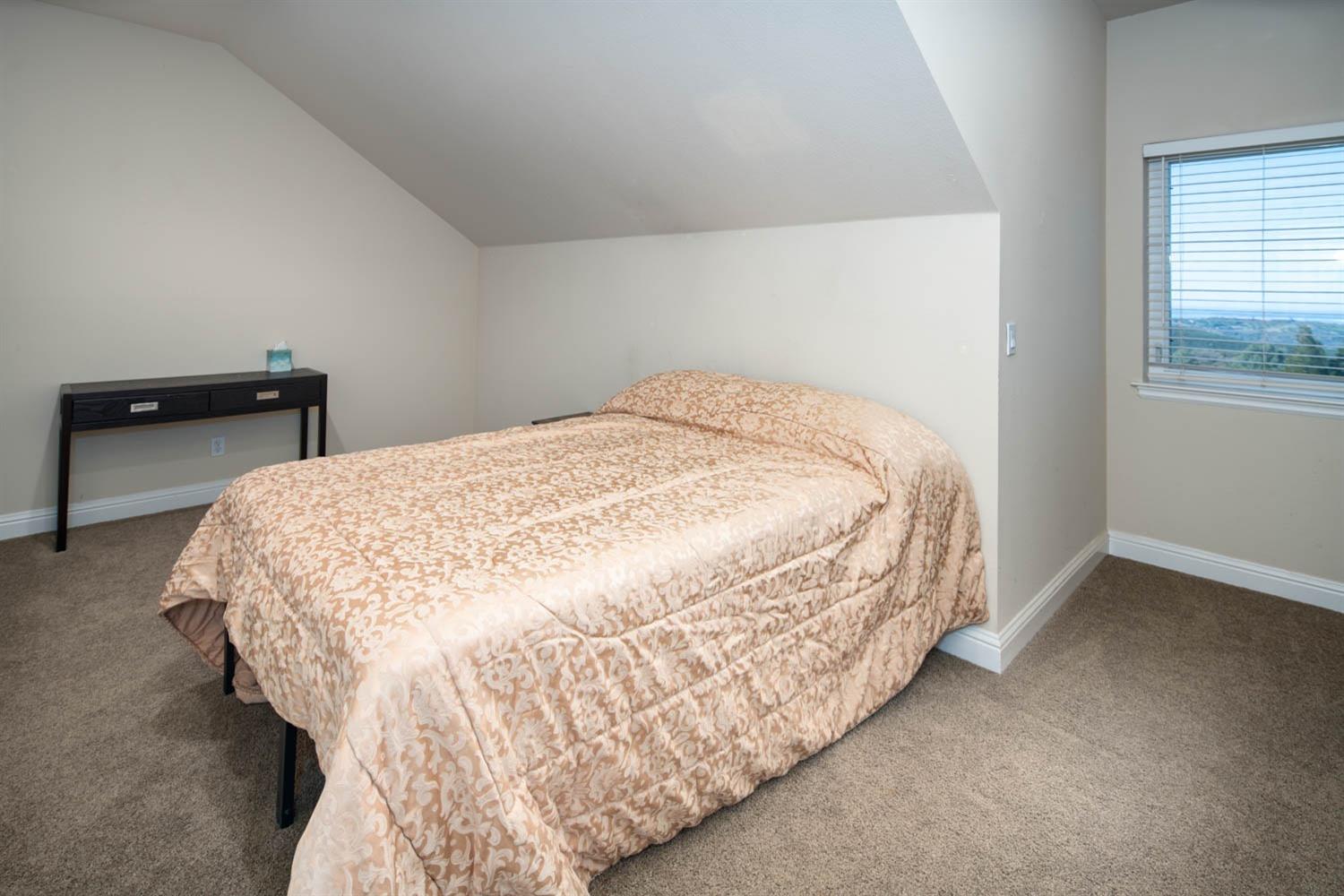 2661 Mountain Oak Lane Rescue, CA 95672 - Photo 42 of 88 Upstairs bedroom1