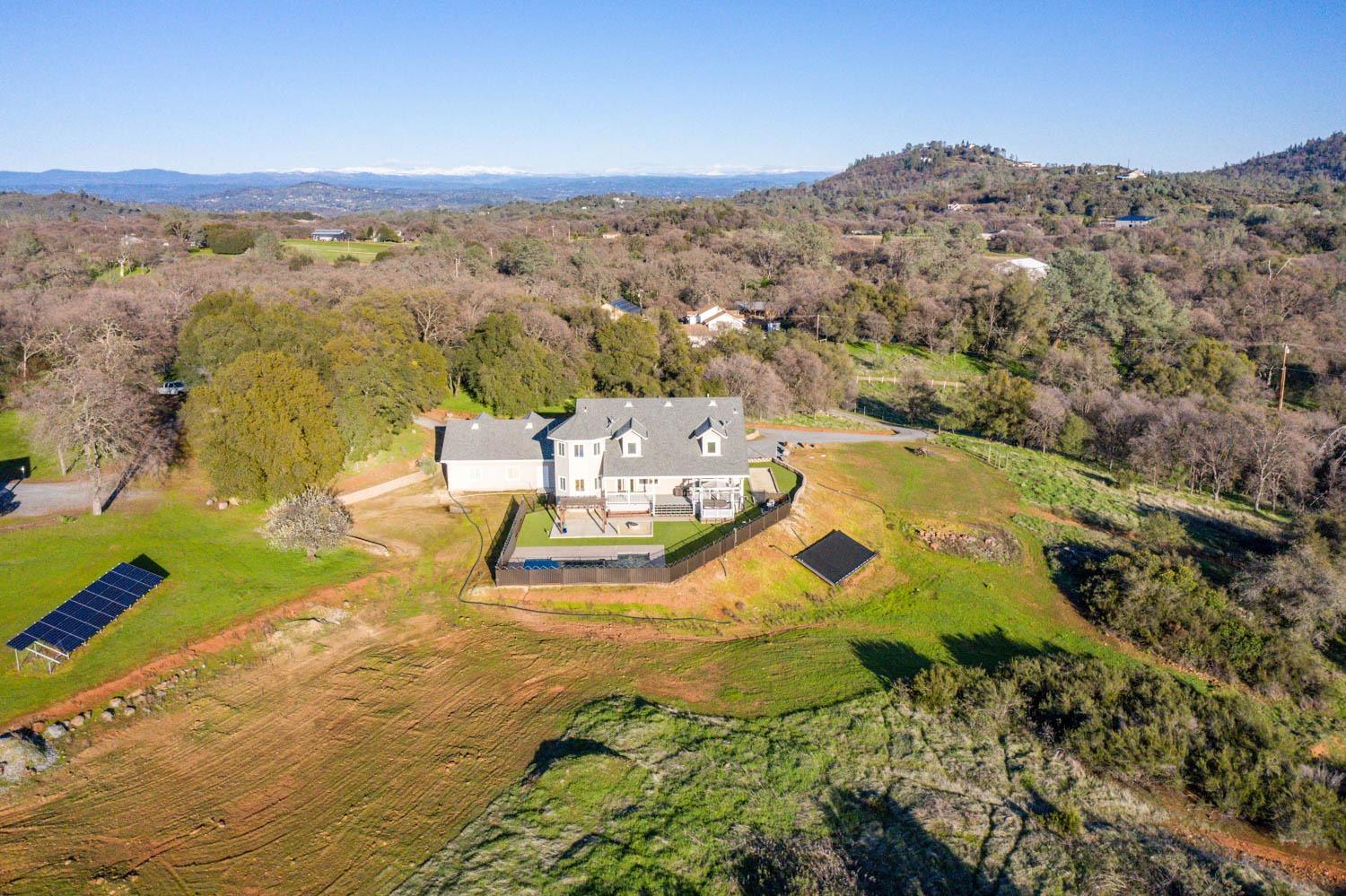 2661 Mountain Oak Lane Rescue, CA 95672 - Photo 49 of 88