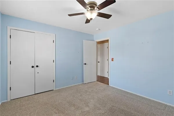 $287,000 | 1212 East Frontier Lane, Olathe, KS 66062