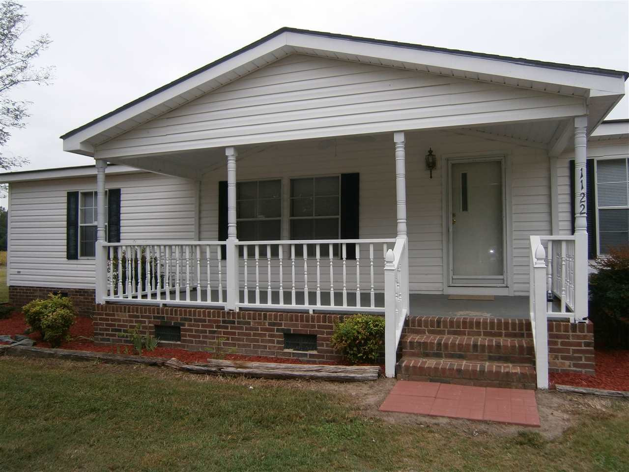 1122 Packing Plant Road Smithfield, NC 27577 - Photo 5 of 24 Come Inside!