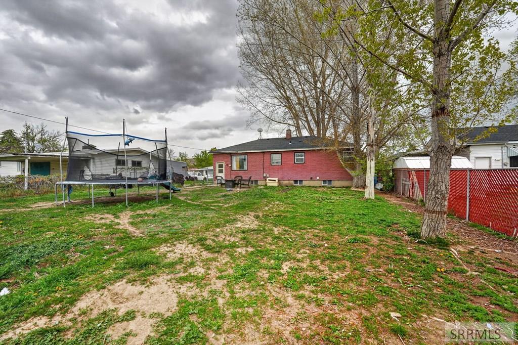 225 Filmore Avenue Pocatello, ID 83201 - Photo 33 of 48