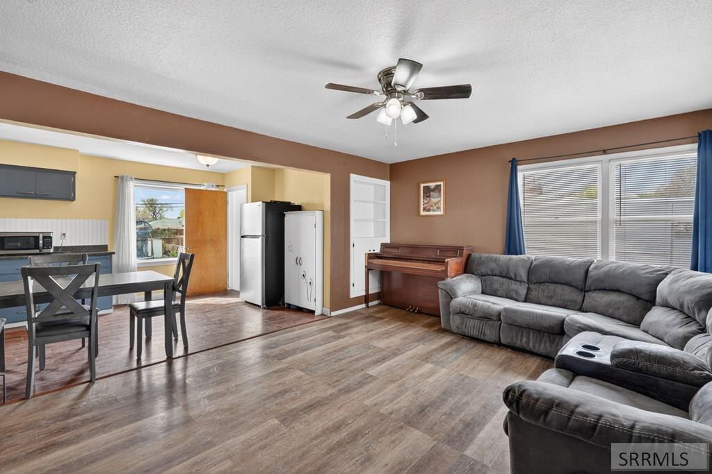 225 Filmore Avenue Pocatello, ID 83201 - Photo 4 of 48