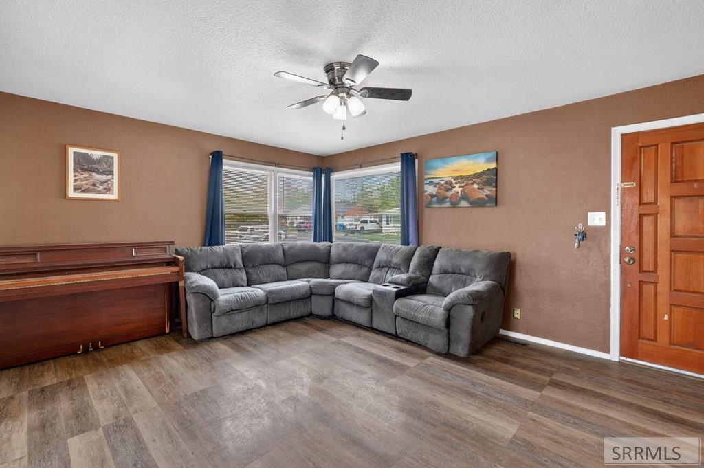 225 Filmore Avenue Pocatello, ID 83201 - Photo 5 of 48