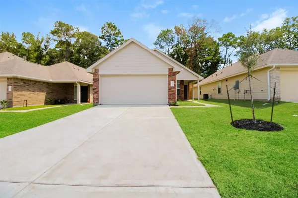 $1,775 | 14012 Lahontan Drive, Conroe, TX 77384