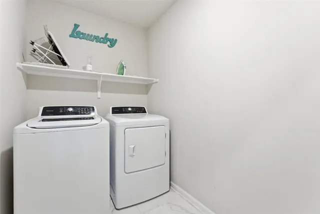 $245,000 | 2222 South Lake Michele Circle, Lake Charles, LA 70607