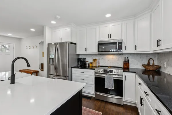 $415,000 | 843 North Palmers Chapel Road, White House, TN 37188