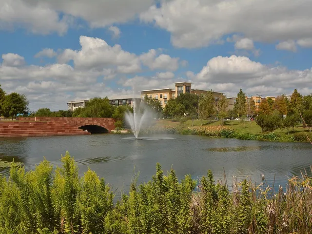 $1,540 | 6209 Adalee Avenue, Unit B, Austin, TX 78723