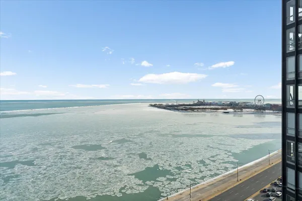 $485,000 | 880 North Lake Shore Drive, Unit 16DH, Chicago, IL 60611