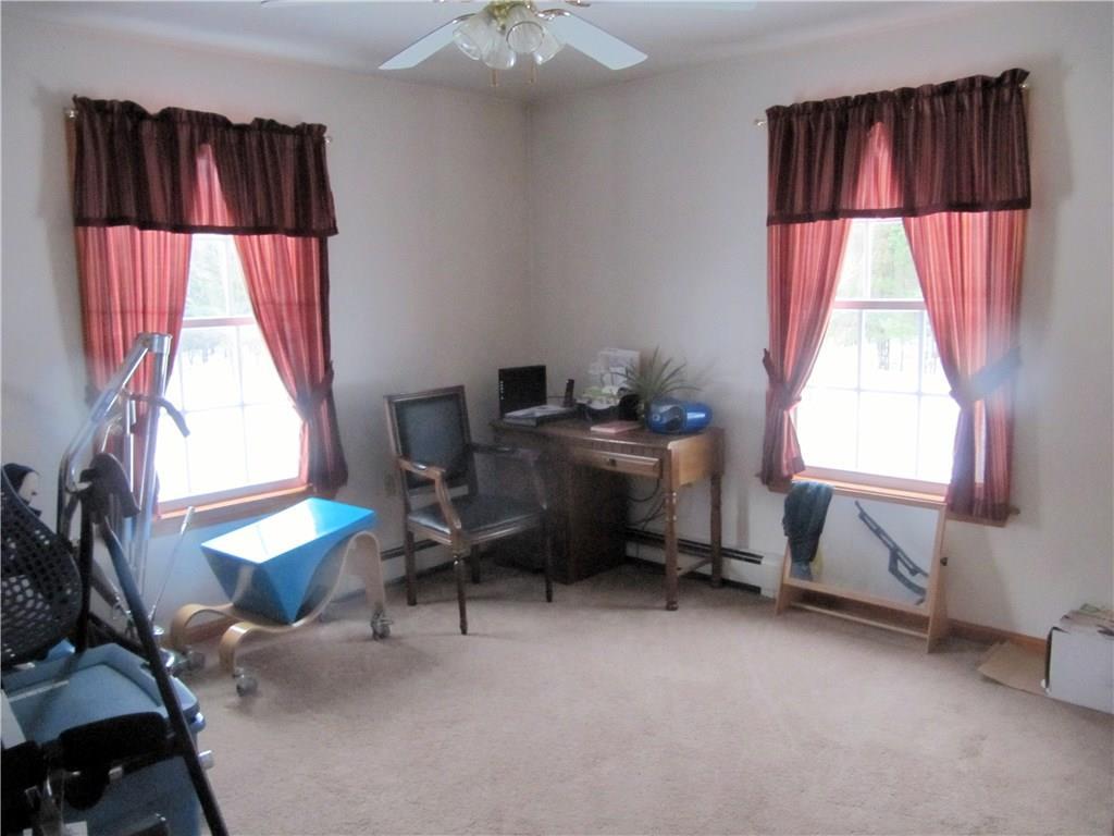 268 Country Club Road Oakland, ME 04963 - Photo 12 of 34 1st floor office