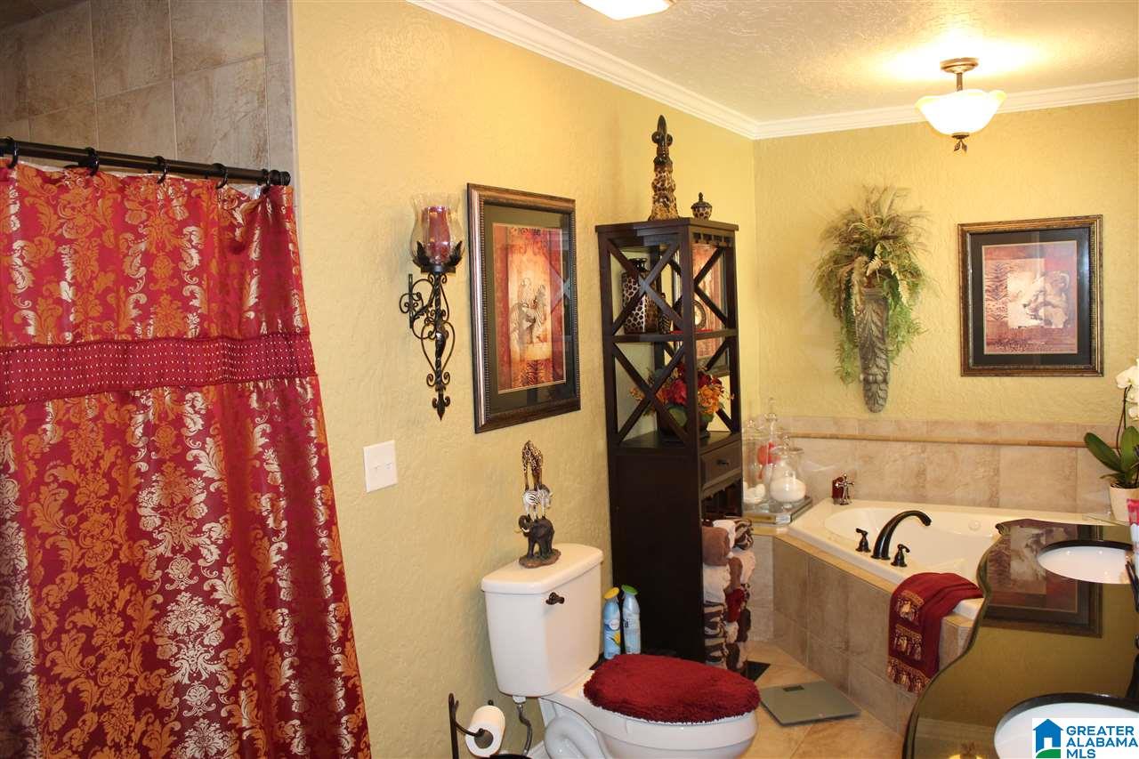 1001 Conger Road Anniston, AL 36207 - Photo 7 of 50