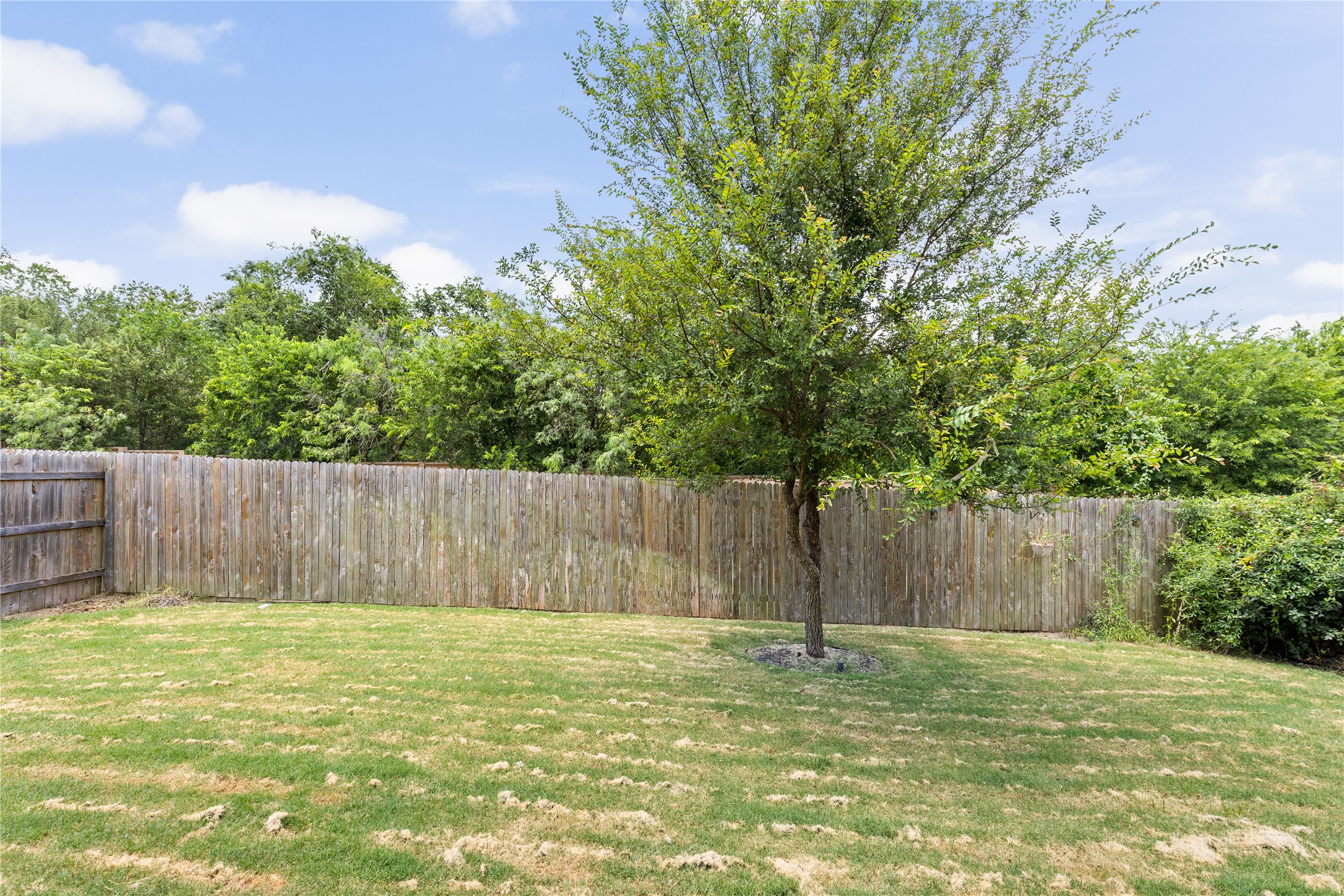 6601 Ranchito Drive Austin, TX 78744 - Photo 25 of 28