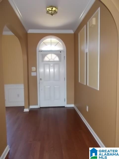 104 Greenfield Circle Alabaster, AL 35007 - Photo 2 of 20