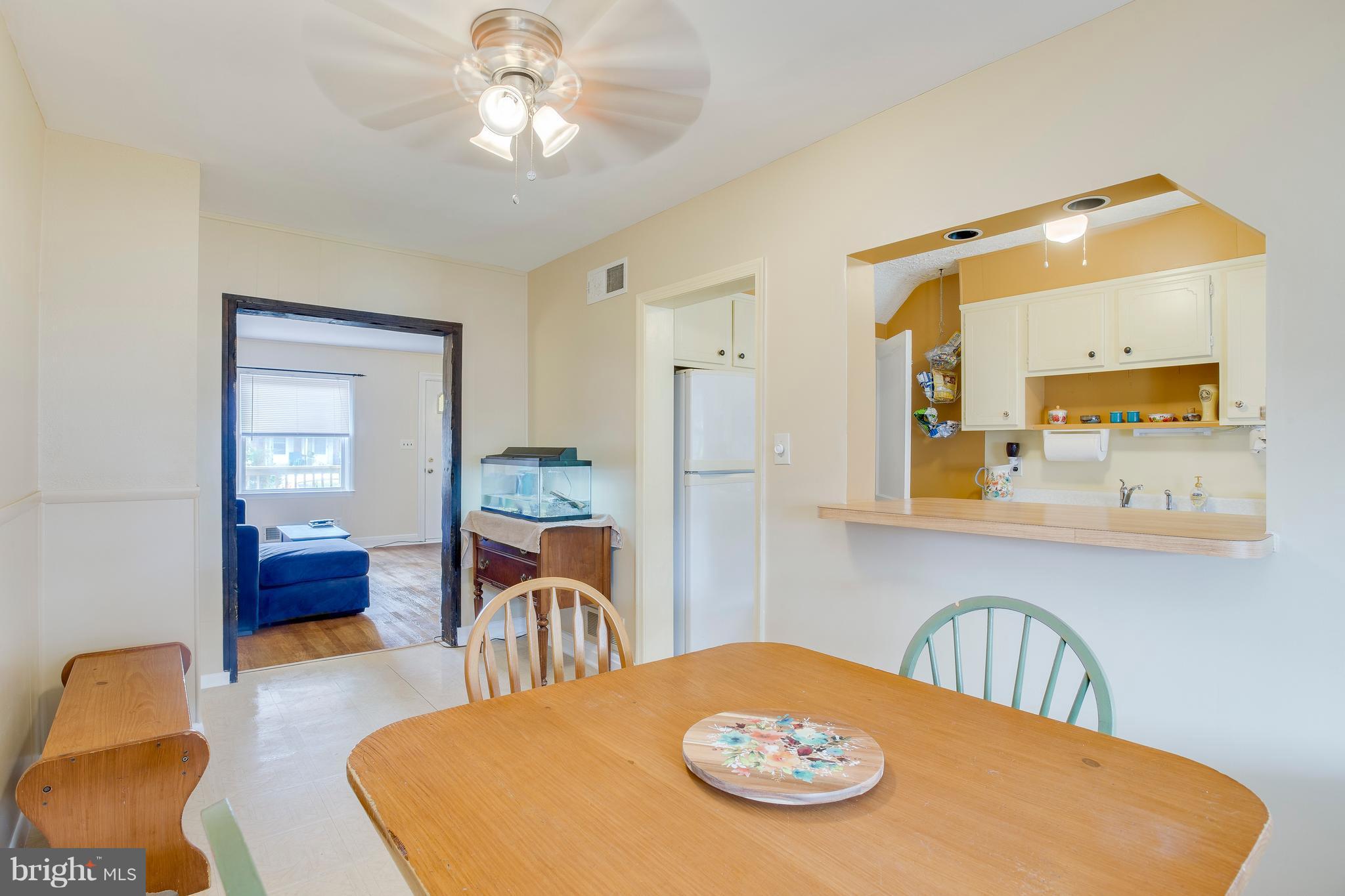 2134 Coralthorn Road Baltimore, MD 21220 - Photo 7 of 21 Dining Room