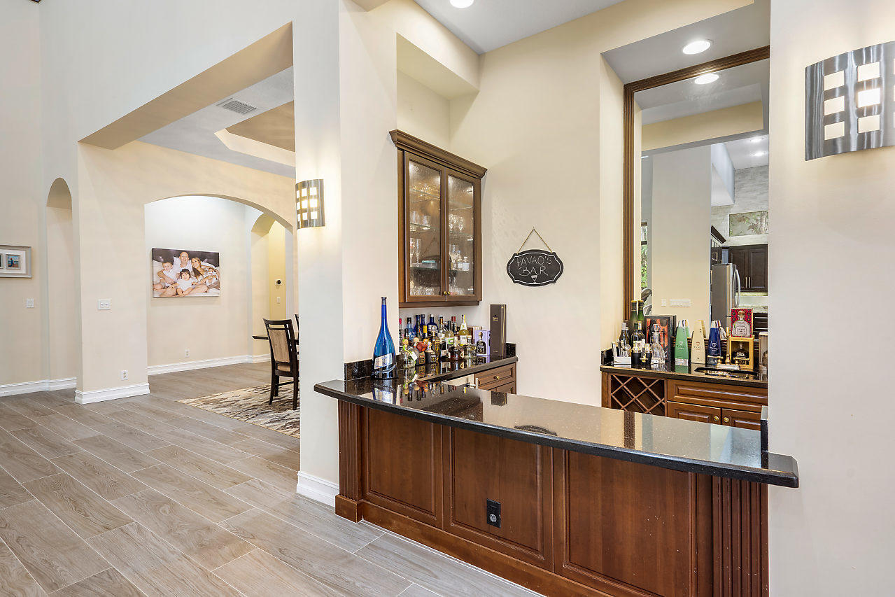 17794 Lake Azure Way Boca Raton, FL 33496 - Photo 8 of 49 Entertainers Dream