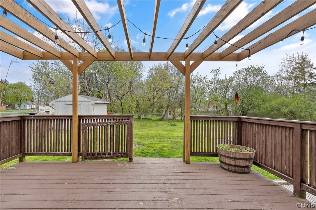 7275 Manlius Center Road Manlius, NY 13057 - Photo 27 of 32