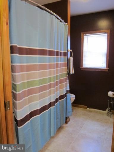 707 Charing Cross Road Baltimore, MD 21229 - Photo 27 of 30 Main Floor MBR # 1 Bath B