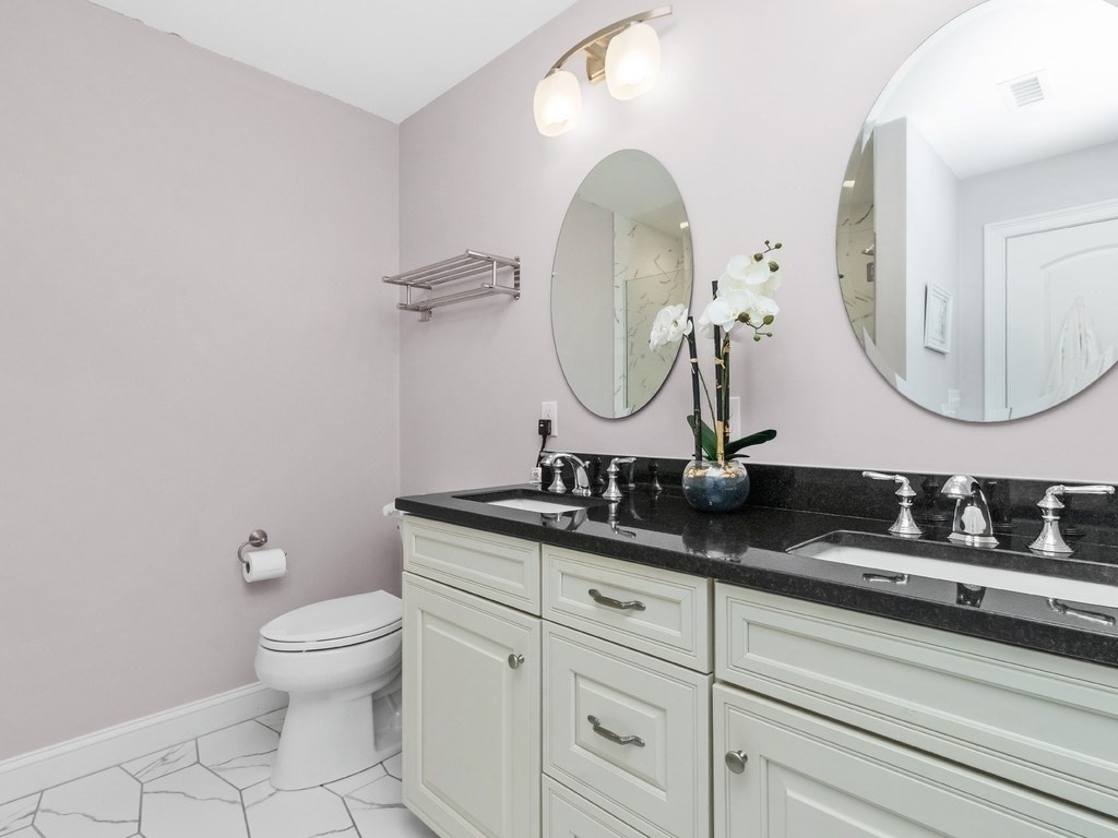 172 Bright Street, Unit 3 Waltham, MA 02453 - Photo 24 of 37
