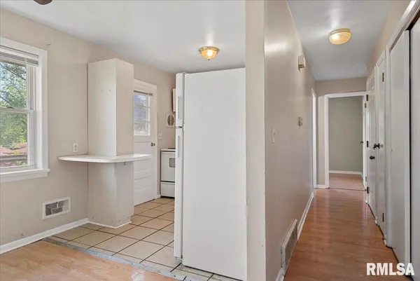 $849,900 | 2309 West Lawrence Avenue, Springfield, IL 62704