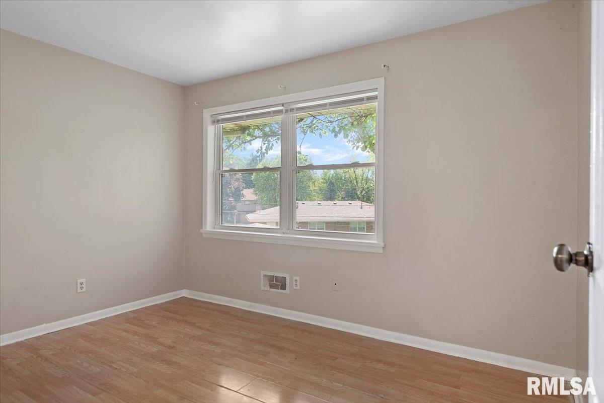 2309 West Lawrence Avenue Springfield, IL 62704 - Photo 18 of 30