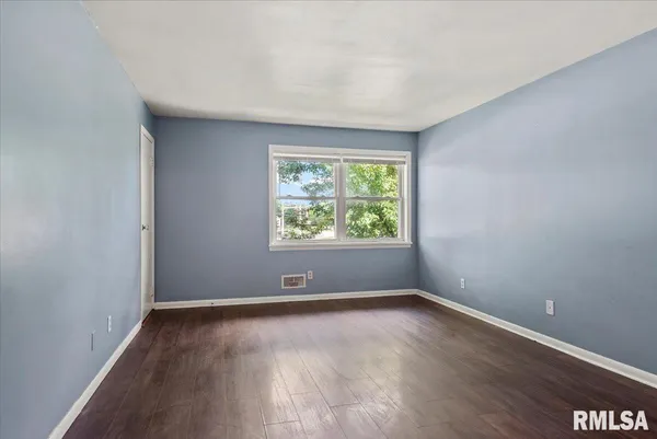 $849,900 | 2309 West Lawrence Avenue, Springfield, IL 62704