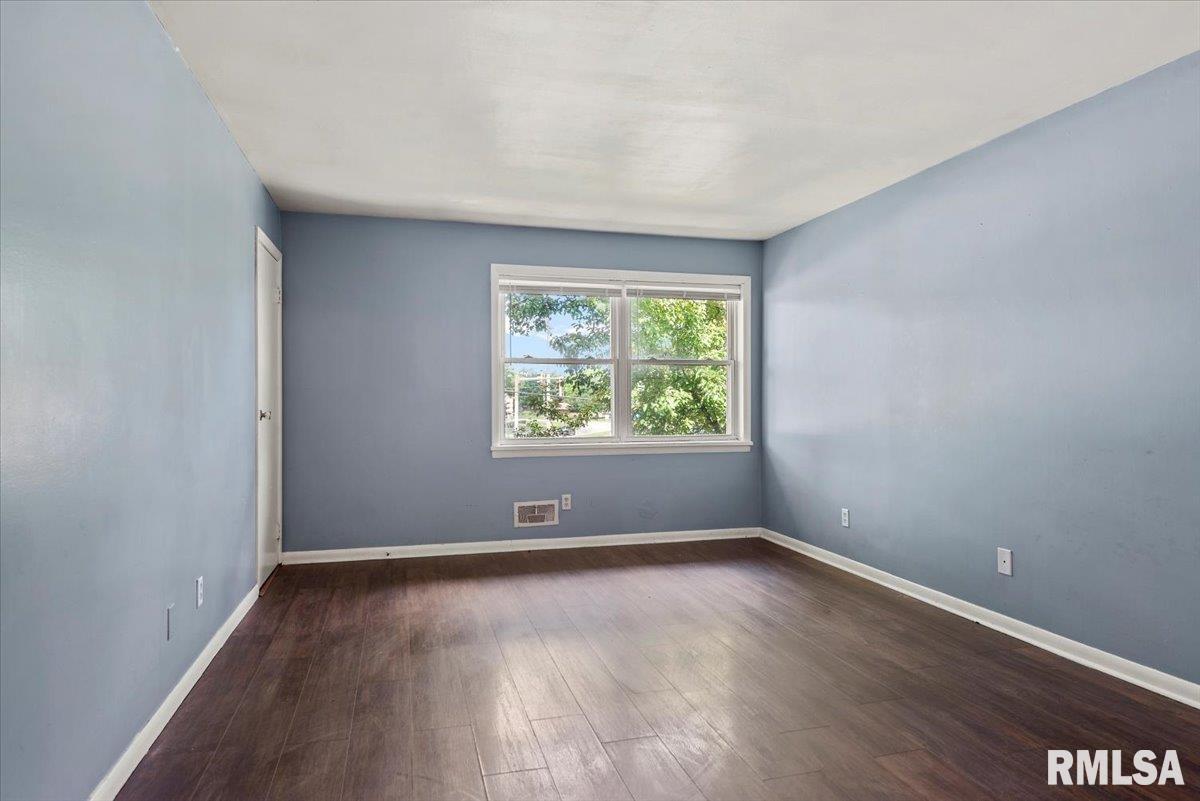 2309 West Lawrence Avenue Springfield, IL 62704 - Photo 22 of 30