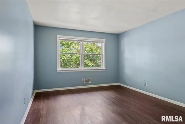 $849,900 | 2309 West Lawrence Avenue, Springfield, IL 62704