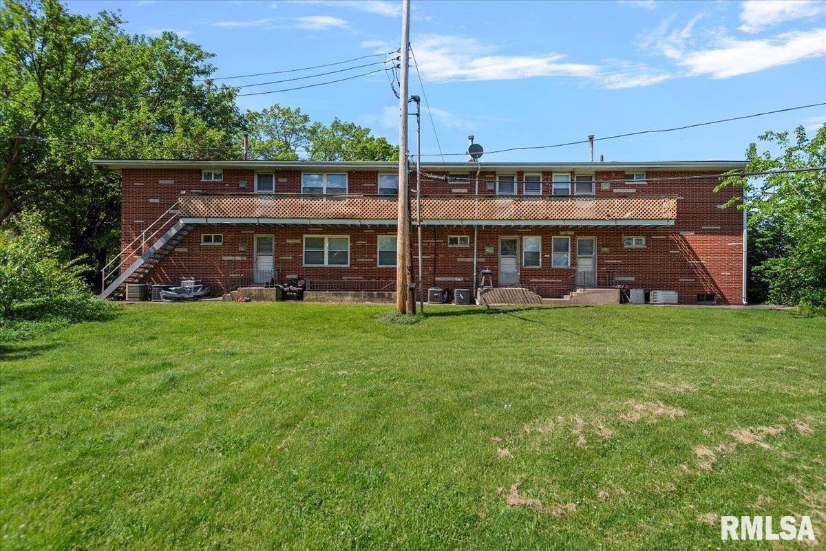 2309 West Lawrence Avenue Springfield, IL 62704 - Photo 7 of 30