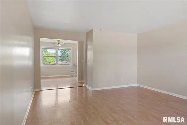 $849,900 | 2309 West Lawrence Avenue, Springfield, IL 62704