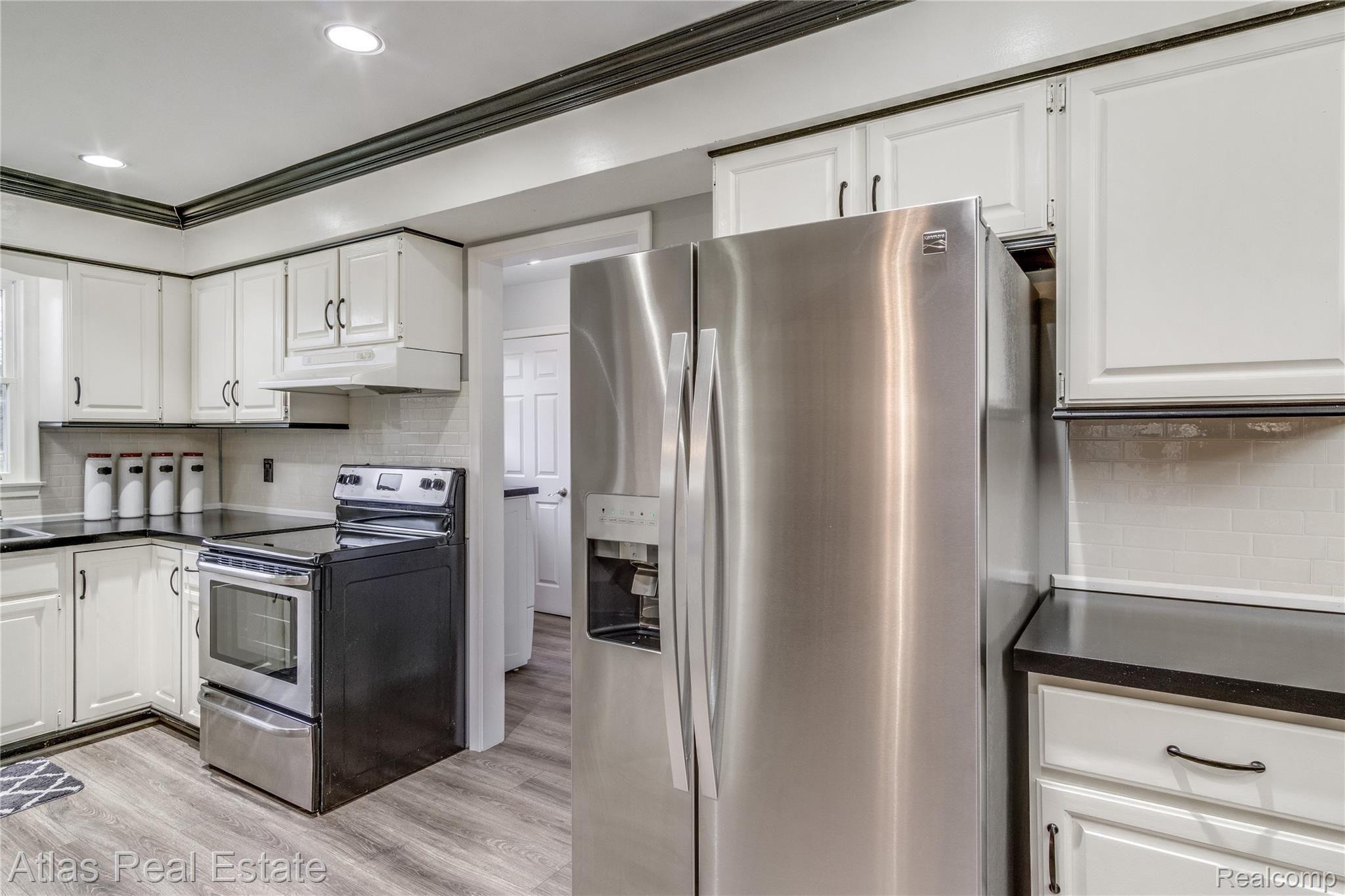 4503 Gregory Road Goodrich, MI 48438 - Photo 33 of 70 Interiors (7 of 38).jpg