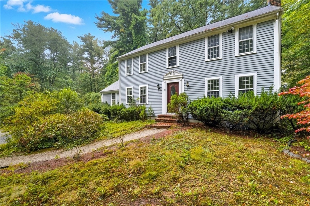 94 Buckboard Road Duxbury, MA 02332 - Photo 2 of 37 Gallery Image 2