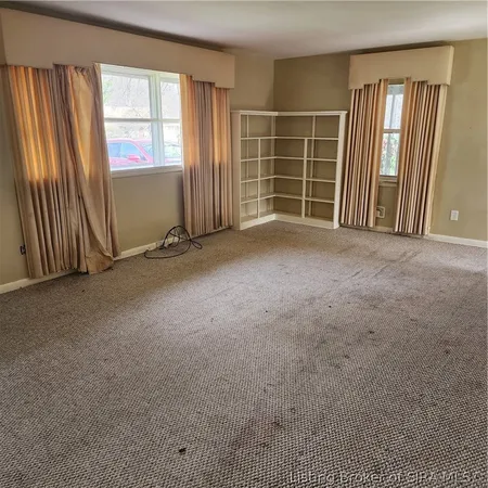 $249,000 | 96 Forest Drive, Jeffersonville, IN 47130