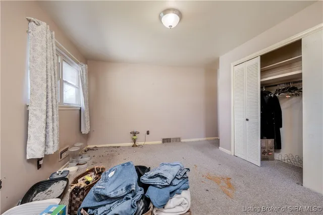 $259,000 | 96 Forest Drive, Jeffersonville, IN 47130